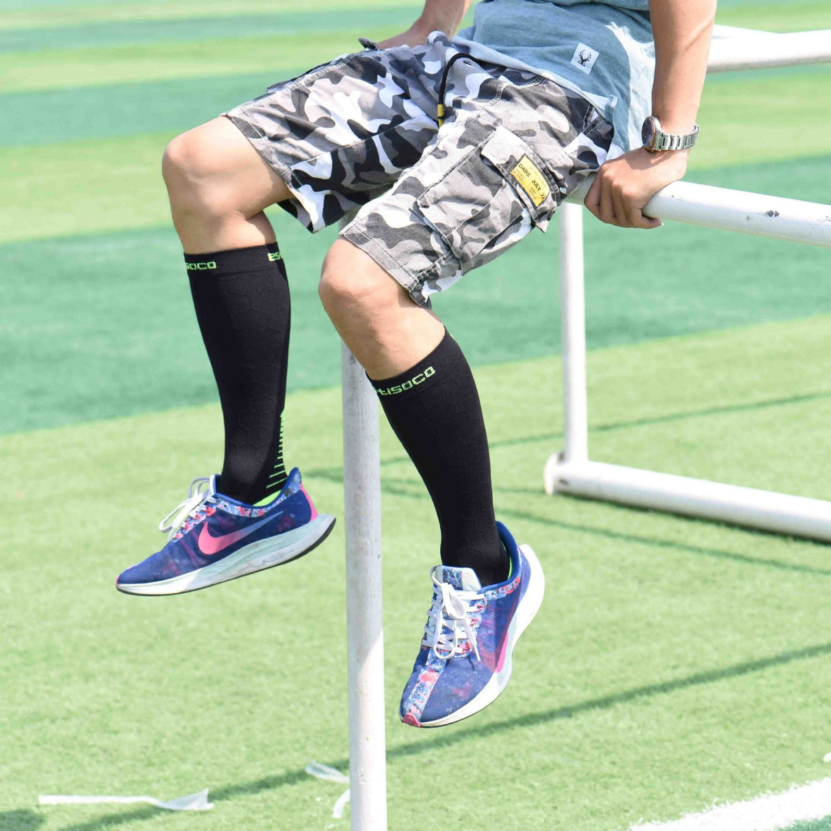 Sports socks black calf socks outdoor cycling socks compression socks skipping rope marathon long tube professional running sock - V.I.P Digital Presence