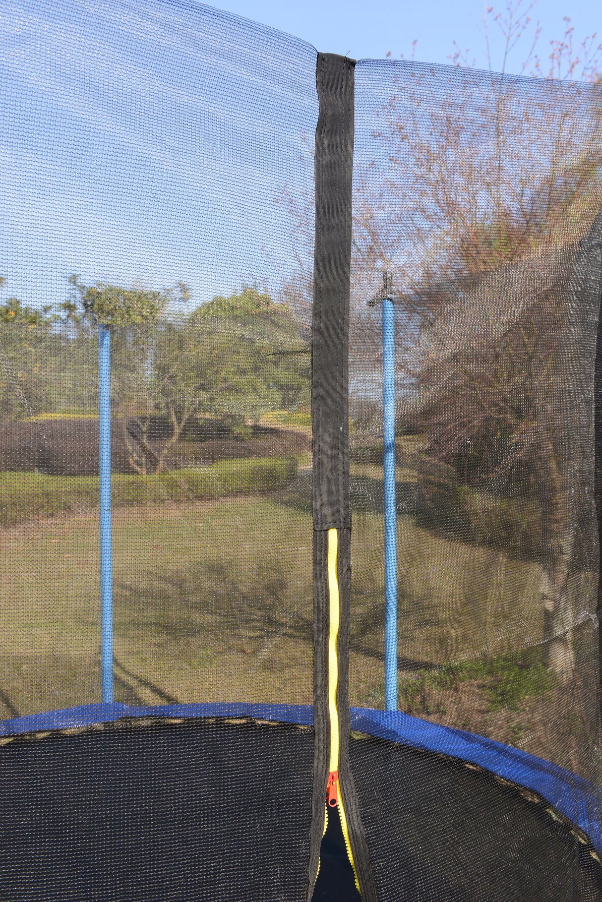 14 FT TRAMPOLINE OUTSIDE SAFETY NET WITH BASKETBALL HOOP - V.I.P Digital Presence