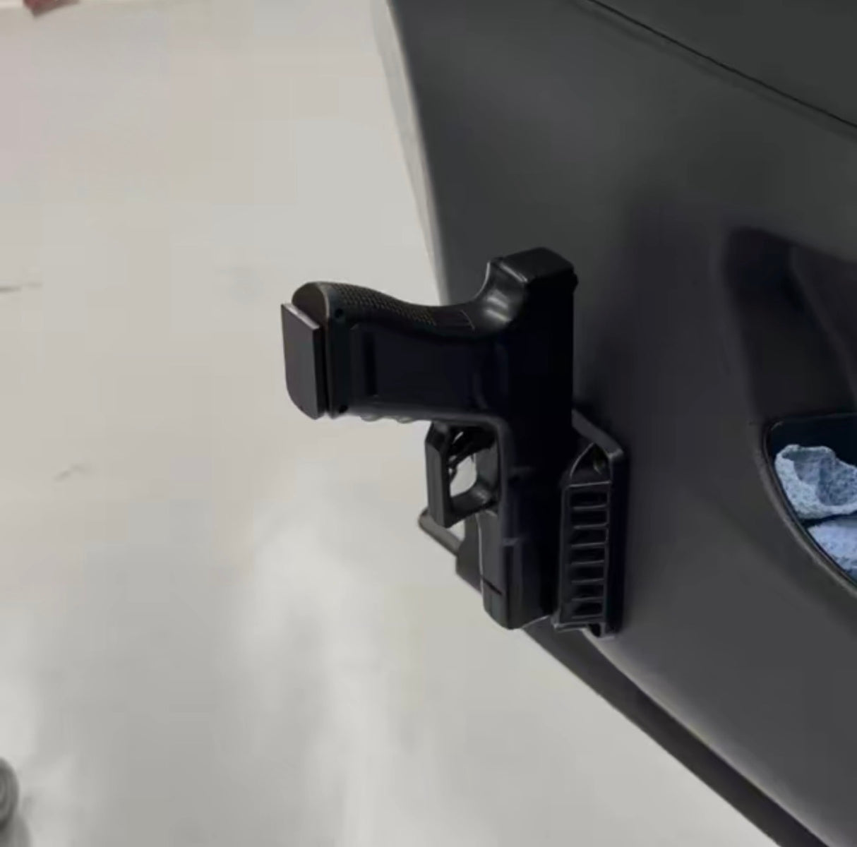 SecureDraw Gun Magnet