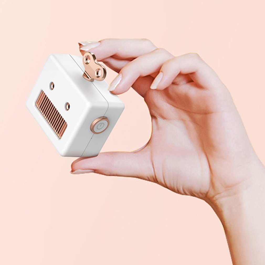 Portable Retro Robot Shape Bluetooth Speaker Cartoon Mini Outdoor Wireless Speaker HIFI Bass Column Loudspeaker With Microphone - V.I.P Digital Presence