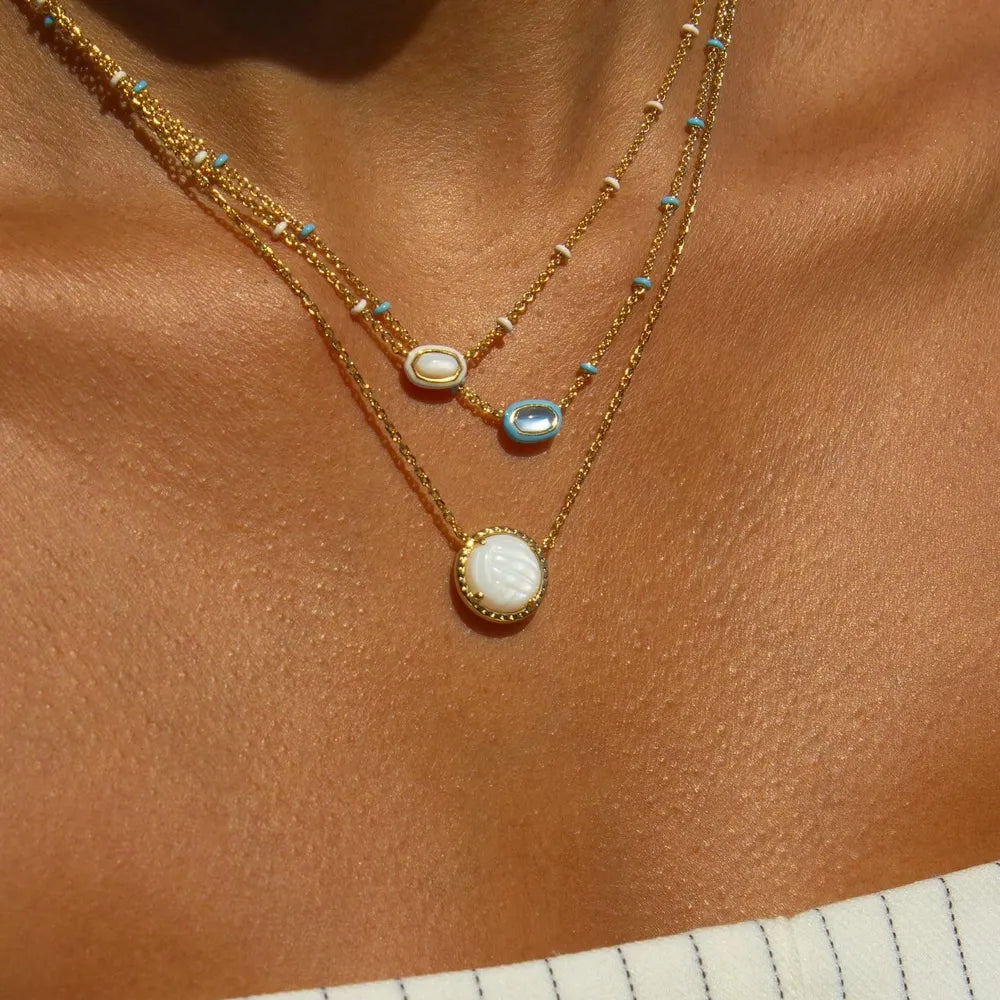 Sporty Element Resin Necklace - V.I.P Digital Presence