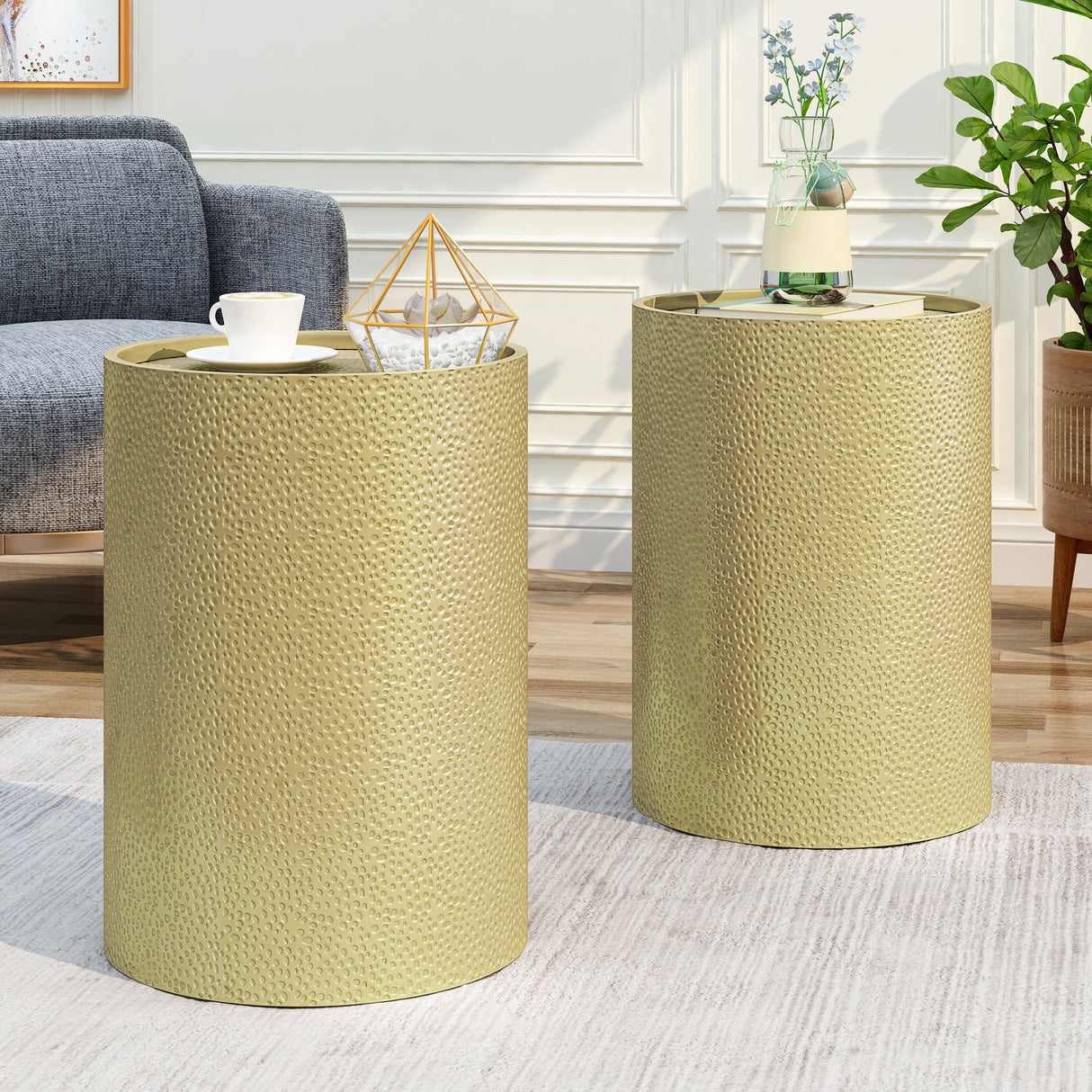 METAL SIDE TABLE - V.I.P Digital Presence