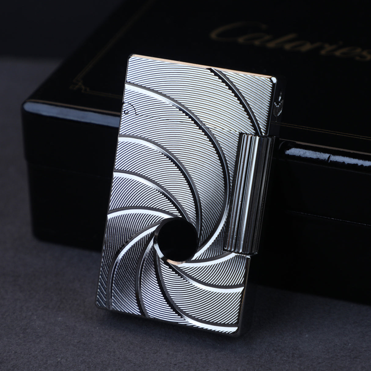 Lighter, kerosene and gas engine 007 tornado personalized lighter gift - V.I.P Digital Presence
