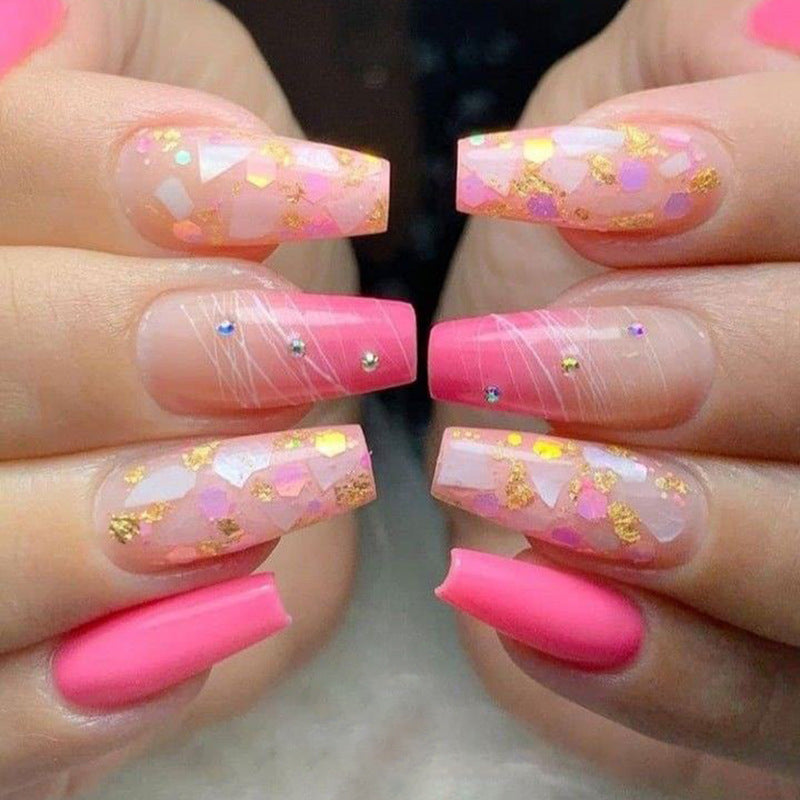 Wear The Same Type Of INS Shell Glitter Powder Spot Drill Nail Patch And Long Ballet Nail - V.I.P Digital Presence