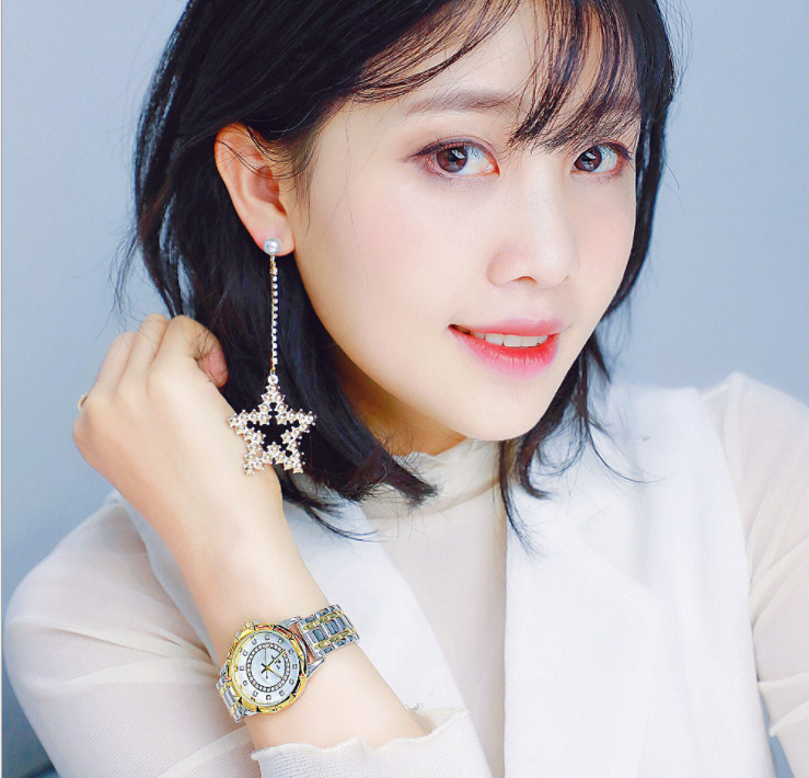 Diamond Women Luxury Brand Watch Rhinestone Elegant Ladies Watches Gold Clock Wrist Watches For Women Relogio Feminino - V.I.P Digital Presence
