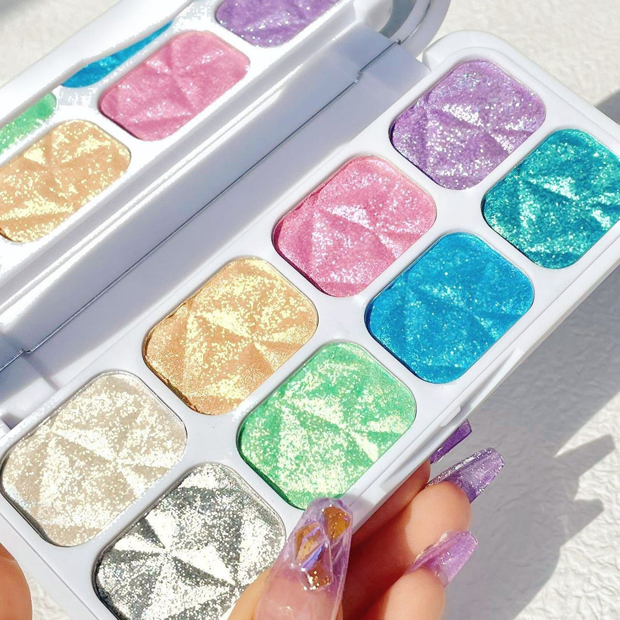 Macaron Chameleon 8 colors Eye Shadow Plate Eyes Makeup High Pigmented Matte Shimmer Eyeshadow - V.I.P Digital Presence