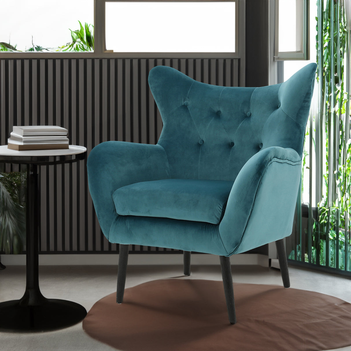 ARM CHAIR - V.I.P Digital Presence