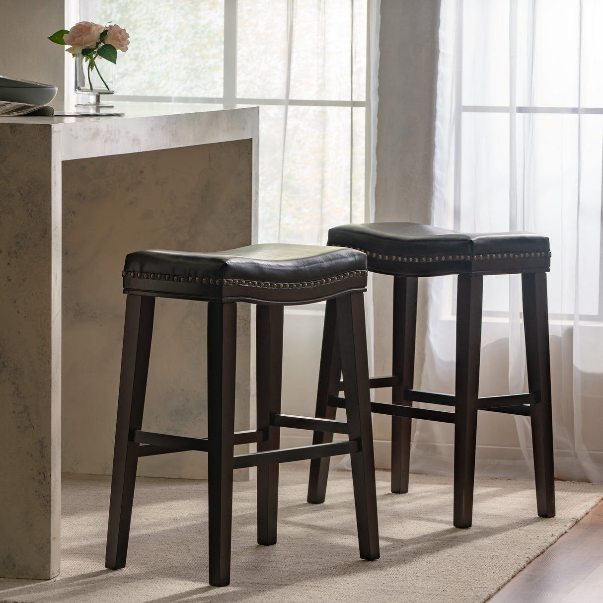 SADDLE STOOL - V.I.P Digital Presence