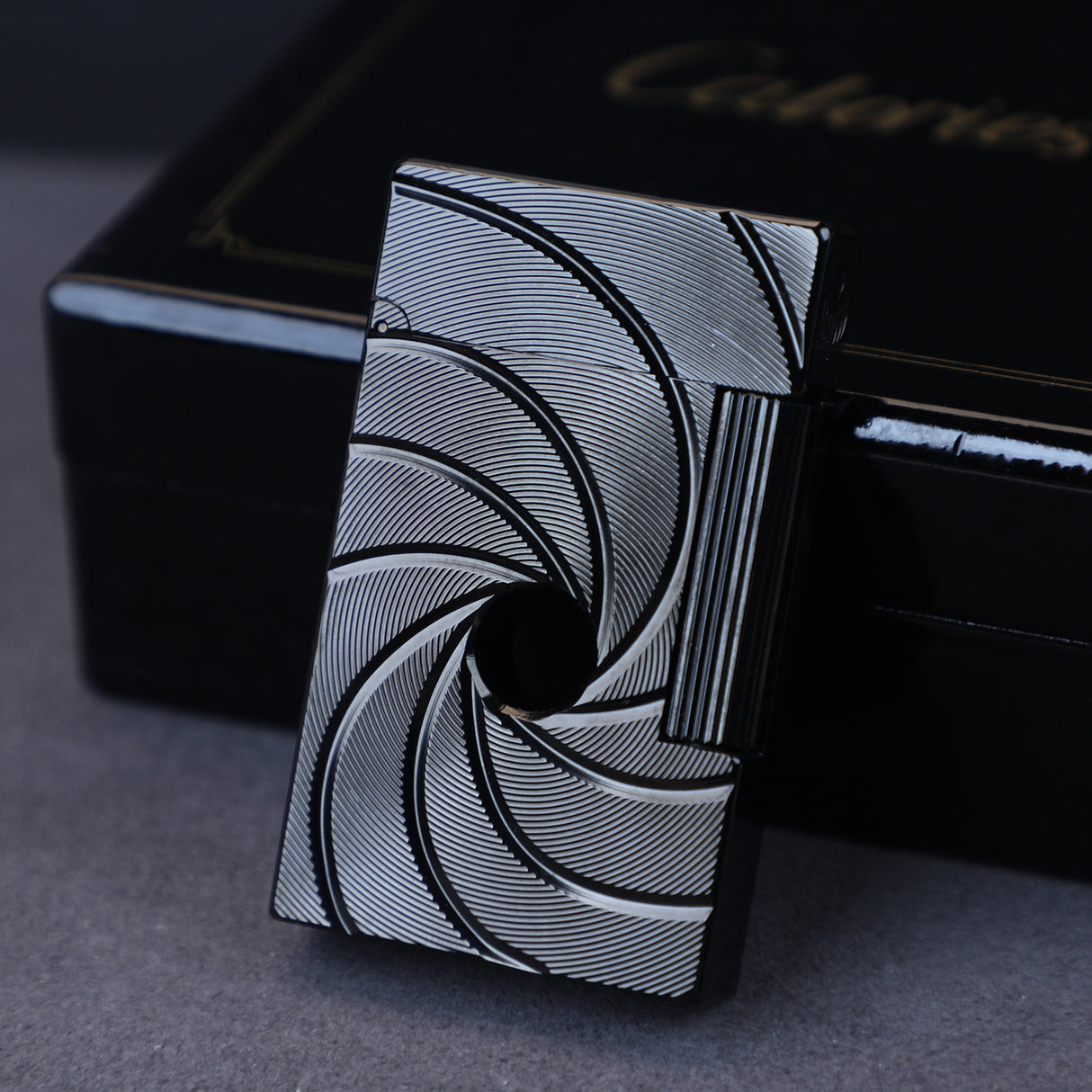 Lighter, kerosene and gas engine 007 tornado personalized lighter gift - V.I.P Digital Presence
