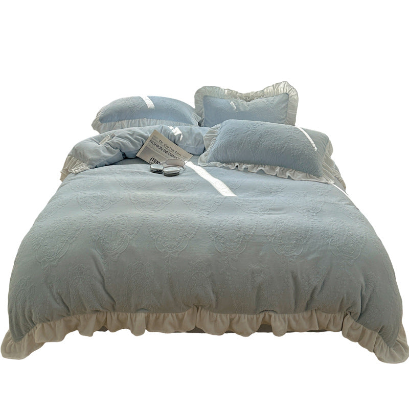 A-class ins princess style milk velvet four piece set lace carved velvet warm duvet cover winter bedding - V.I.P Digital Presence