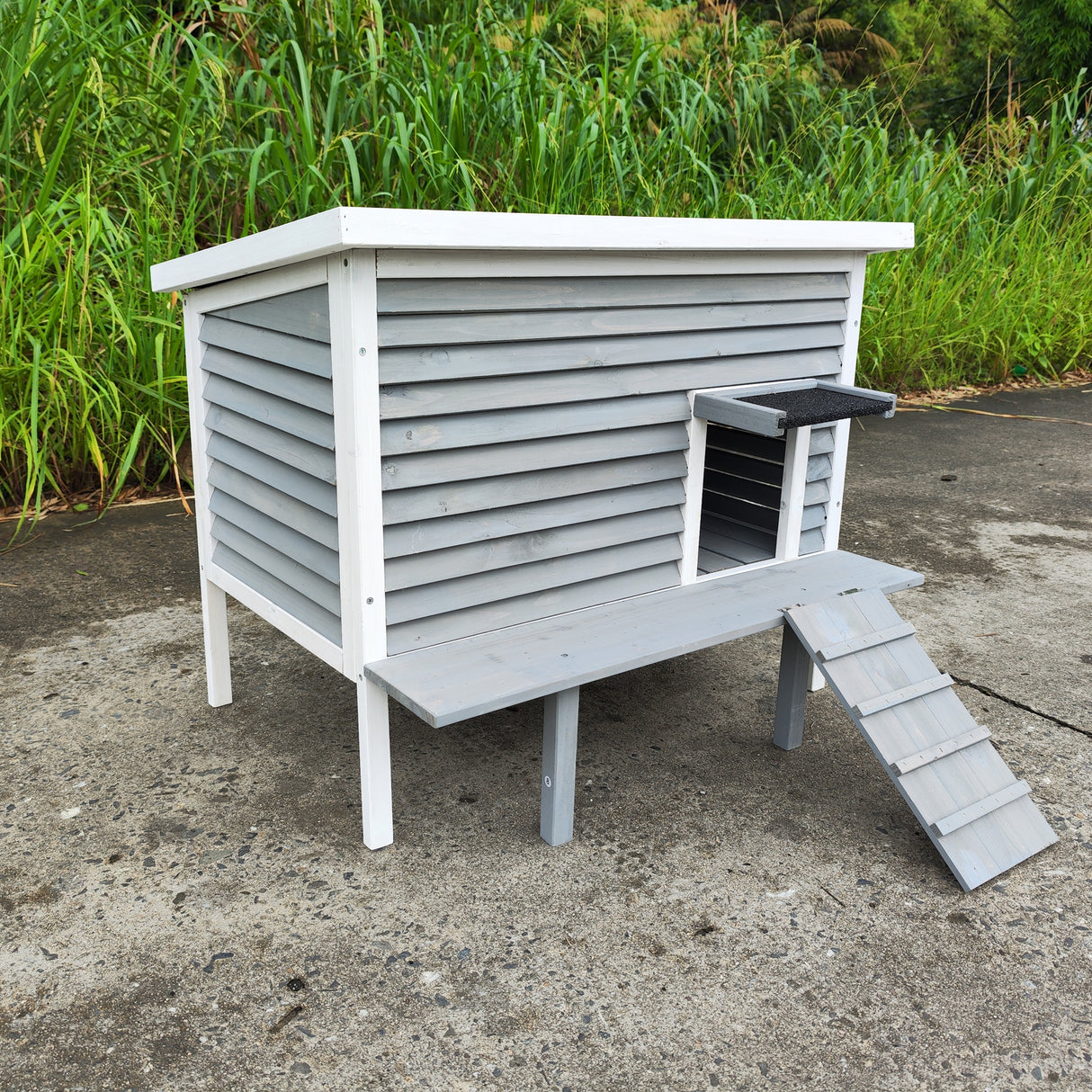 Outdoor Breathable Cat House for Outside Cats,Cat Shelter for Feral Cats with Escape Door,Porch Deck - V.I.P Digital Presence