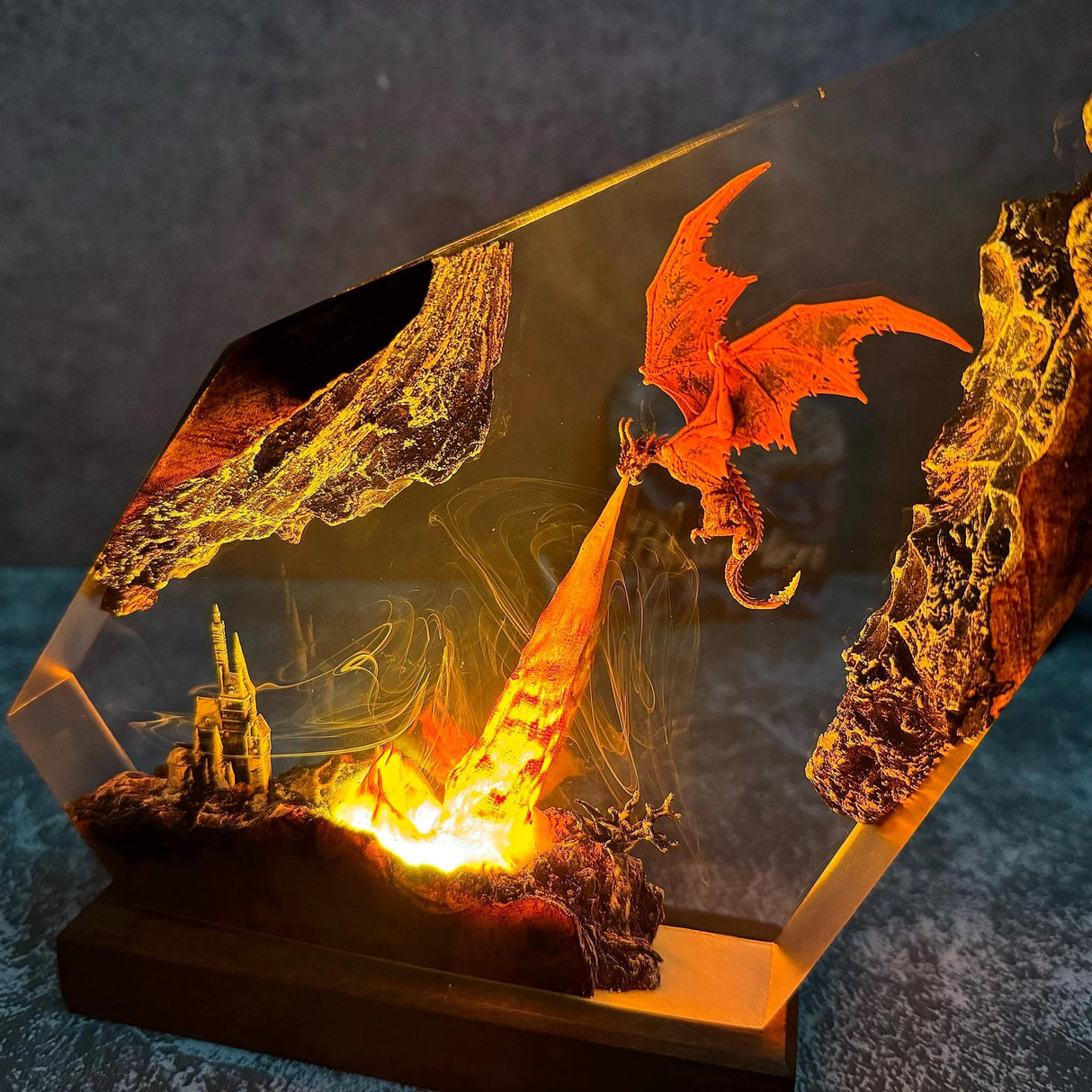 Dragonite Movie Model Night Light Resin Lamp - V.I.P Digital Presence