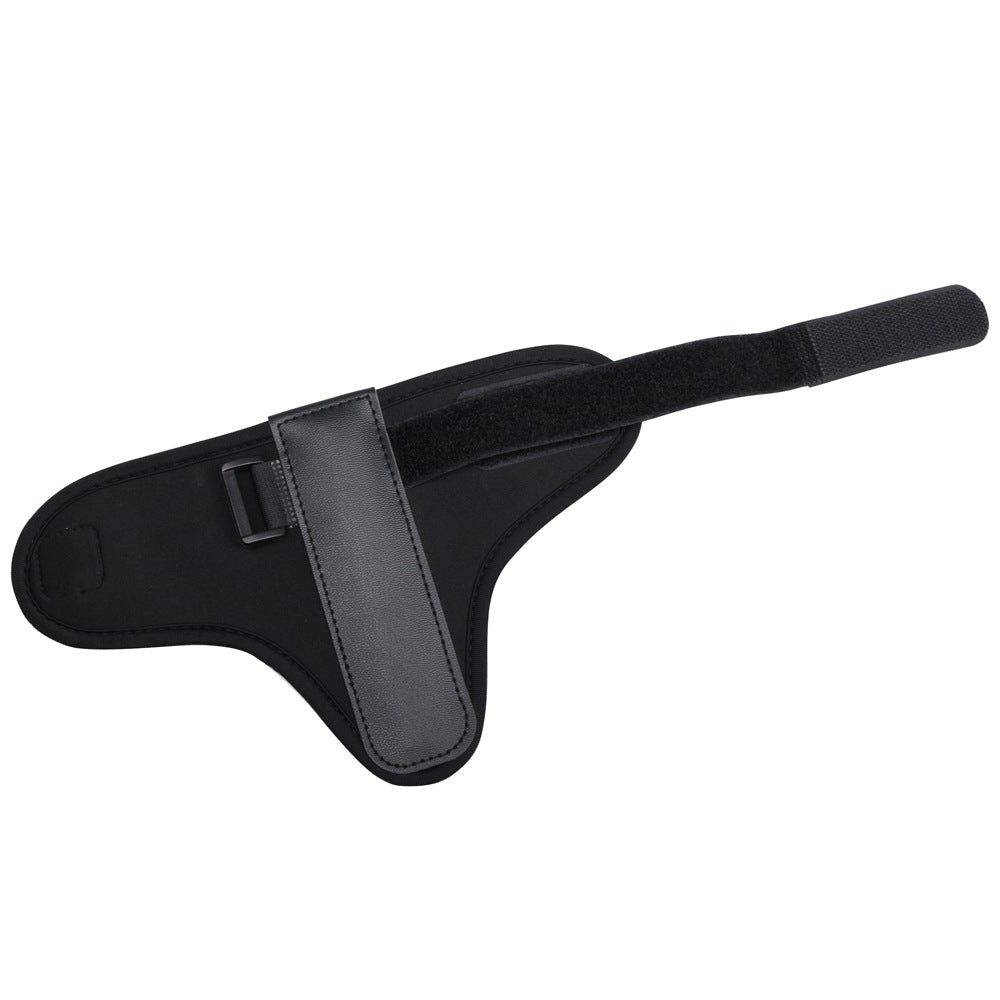 Golf swing wrist protector fixator for beginners' practice supplies to prevent wrist flipping and correct straps during swing - V.I.P Digital Presence