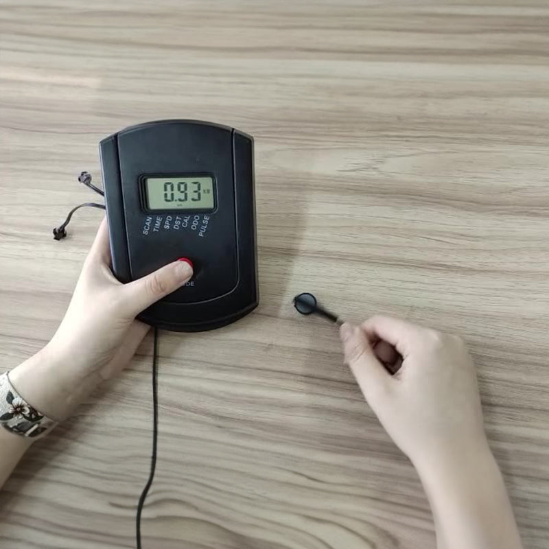 Heart - rate electronic instrument display for spinning bikes, fitness bikes. XBK webbing bikes, speed counters for treadmills - V.I.P Digital Presence