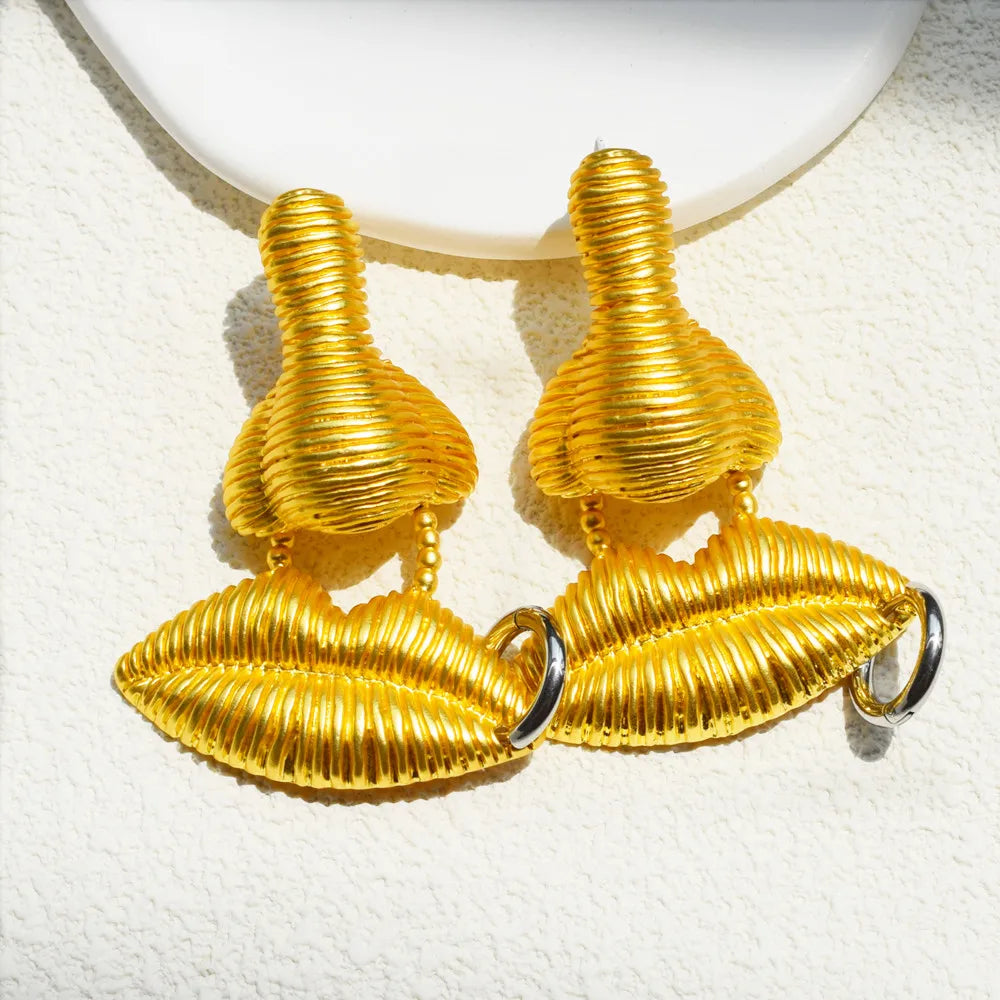 Baroque Style Exaggerated Lips Design Dangle Earrings For Women Jewelry Vintage Ethnic Statement Earrings Accessories - V.I.P Digital Presence