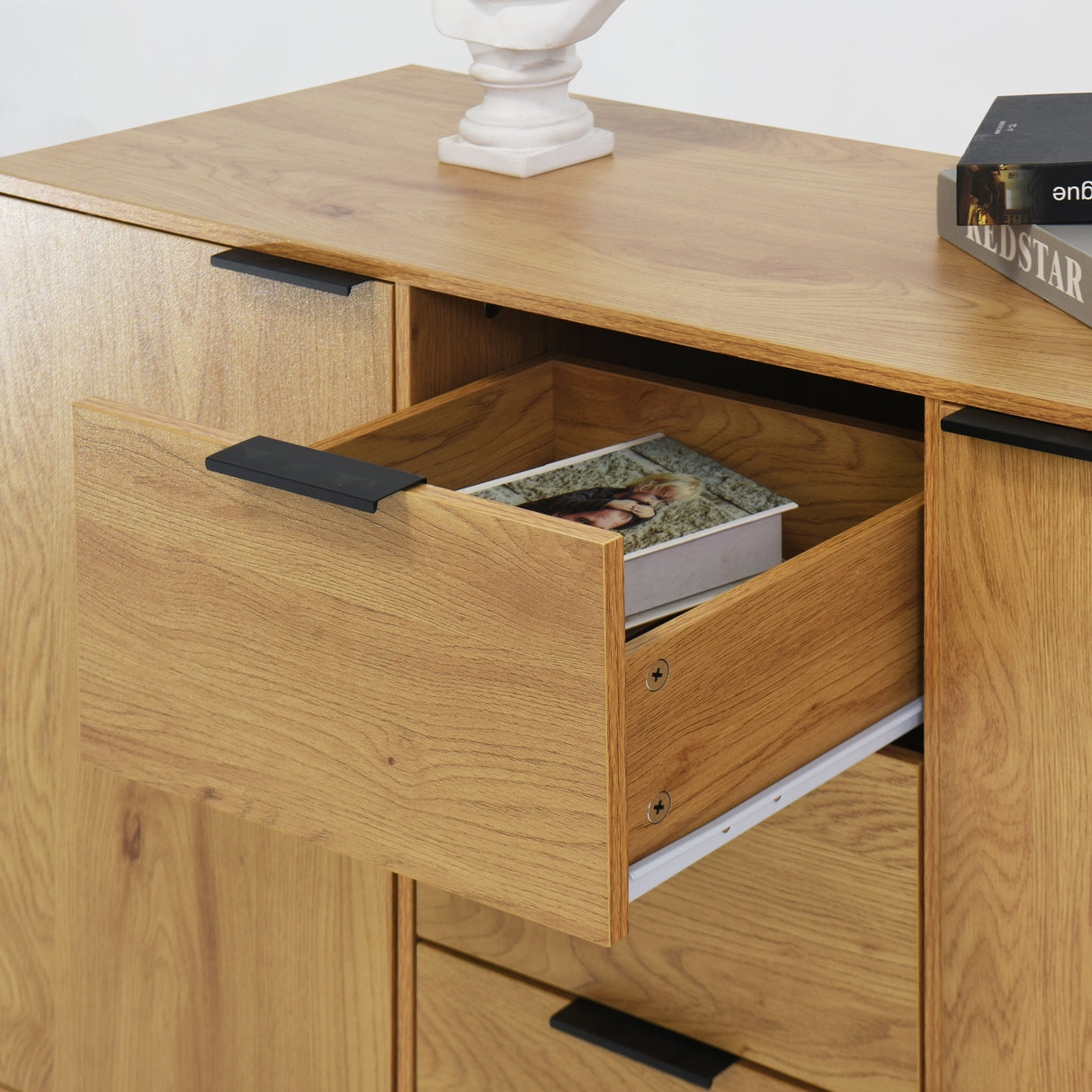 Side panel buffet cabinet with storage room, 47.2 "natural wood color kitchen cabinet with 3 drawers and 2 doors - V.I.P Digital Presence