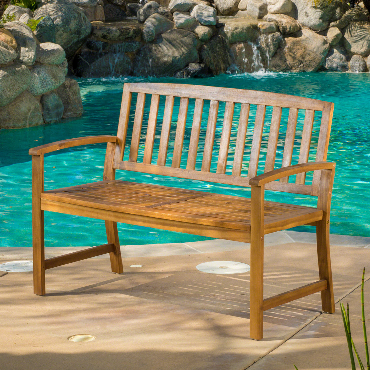 LOJA BENCH - V.I.P Digital Presence