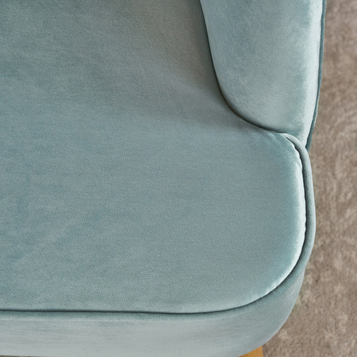 CHAIR - V.I.P Digital Presence