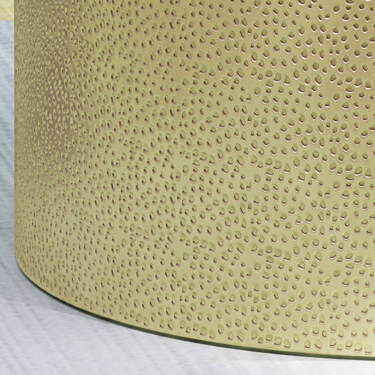 METAL COFFEE TABLE - V.I.P Digital Presence