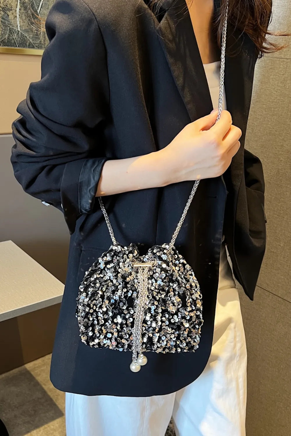 Sequin Chain Drawstring Bucket Bag - V.I.P Digital Presence