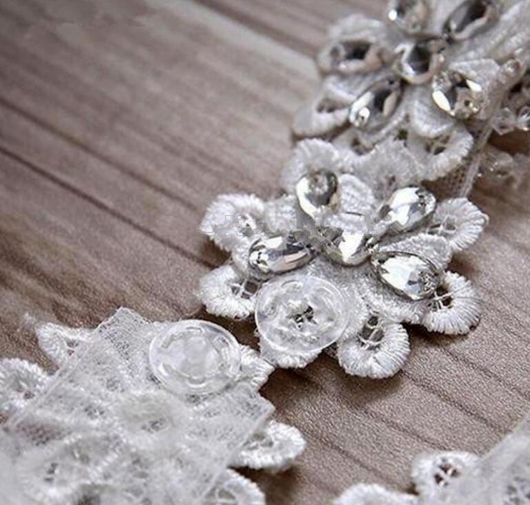 White Bolero Appliques Crystals Wedding Wrap Wedding Bolero Made in China Wedding Accessories Evening Dress - V.I.P Digital Presence