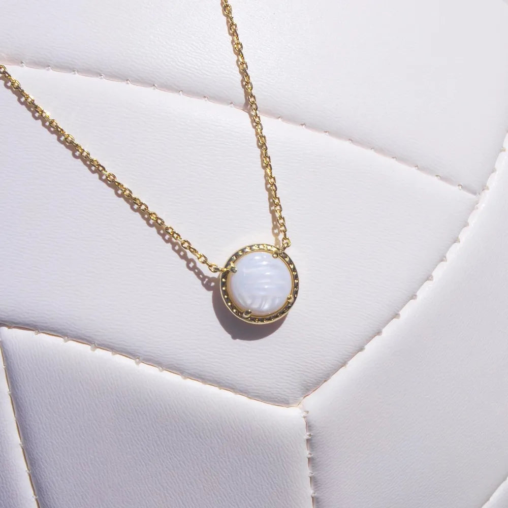 Sporty Element Resin Necklace - V.I.P Digital Presence