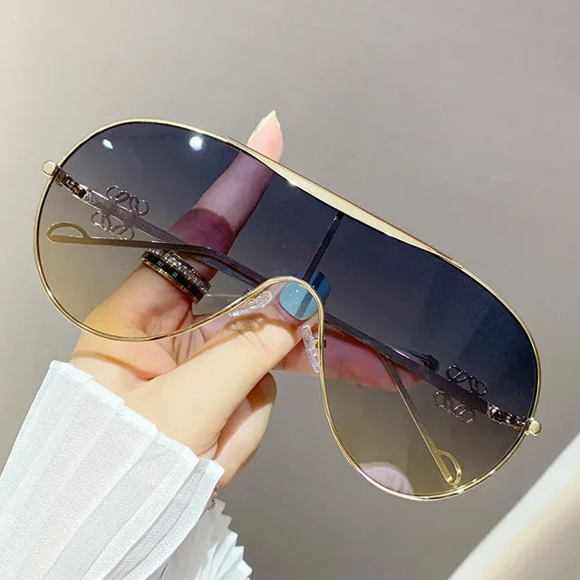 Metal one-piece sunglasses, one-piece large-frame sports goggles, cycling windproof sunglasses, men's and women's advanced sense - V.I.P Digital Presence