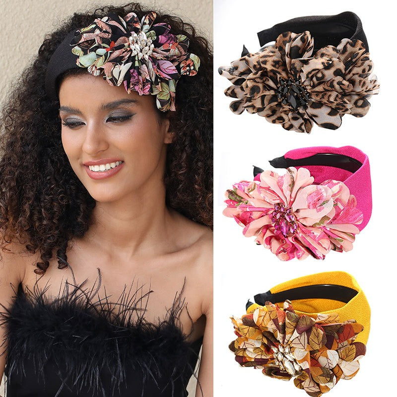 Handmade diamond inlaid fabric flower with teeth and anti slip exaggerated headband for women - V.I.P Digital Presence