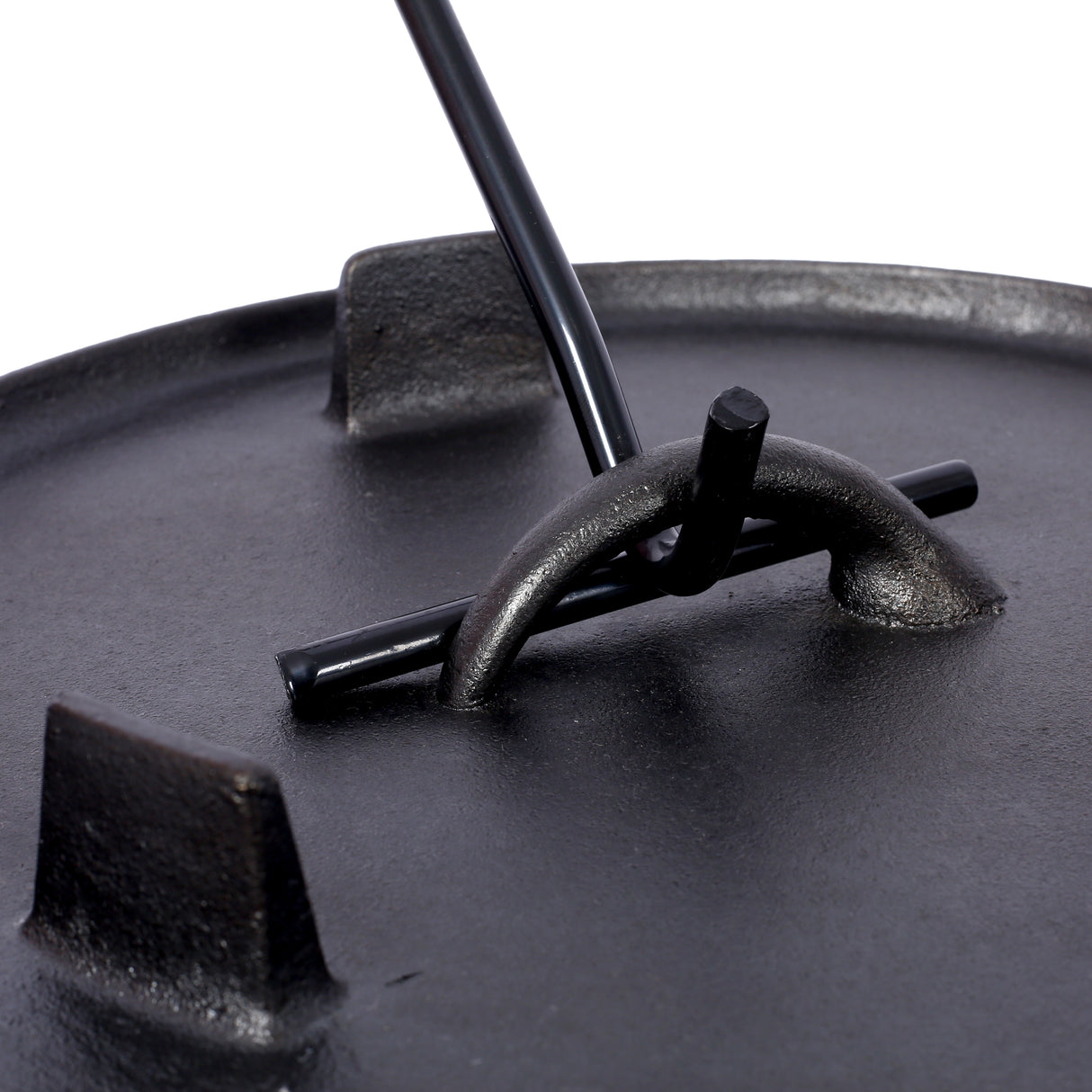 ast iron Dutch oven with lid, outdoor camping deep pot, used for camping, cooking, barbecue and leg rest,6 quarts - V.I.P Digital Presence