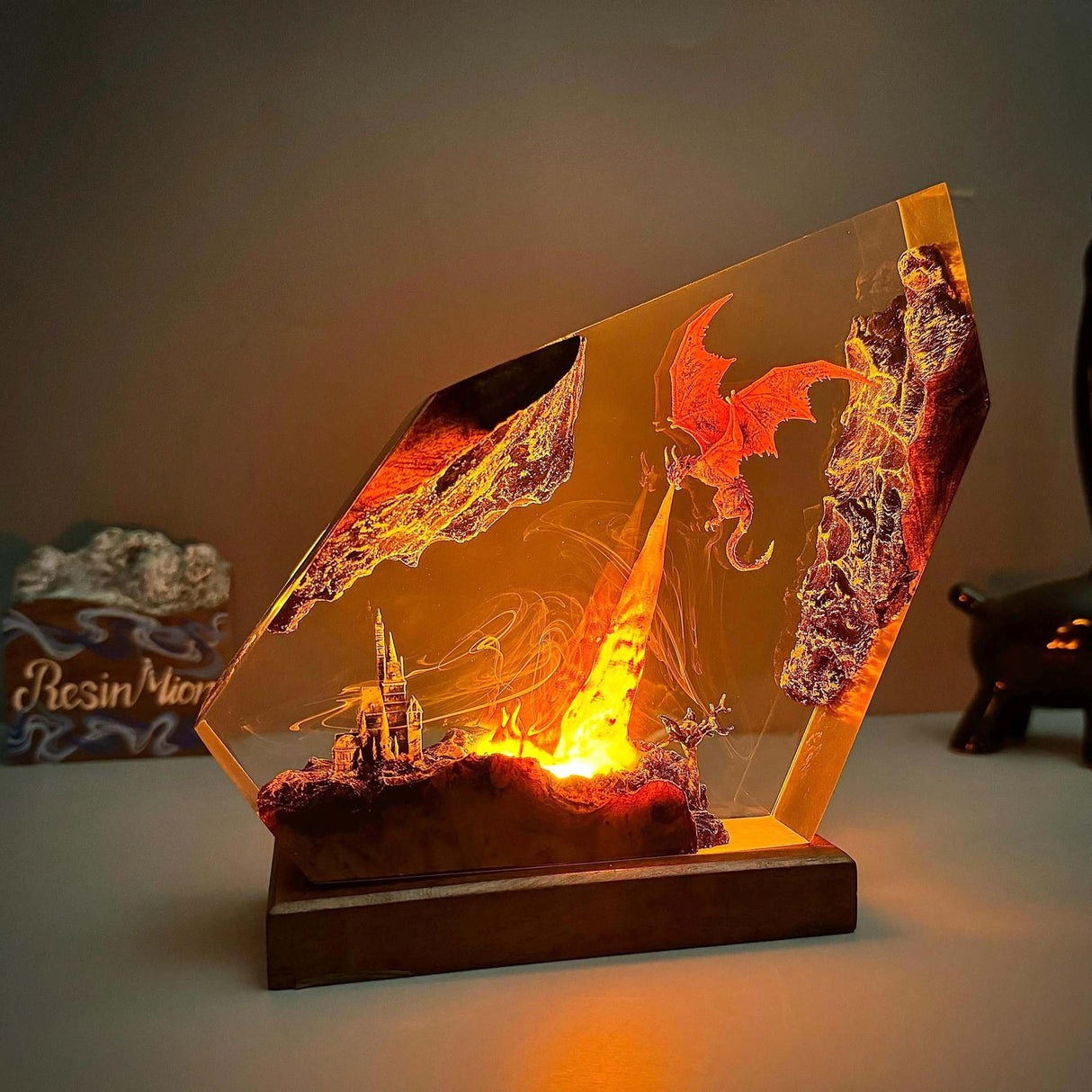 Dragonite Movie Model Night Light Resin Lamp - V.I.P Digital Presence