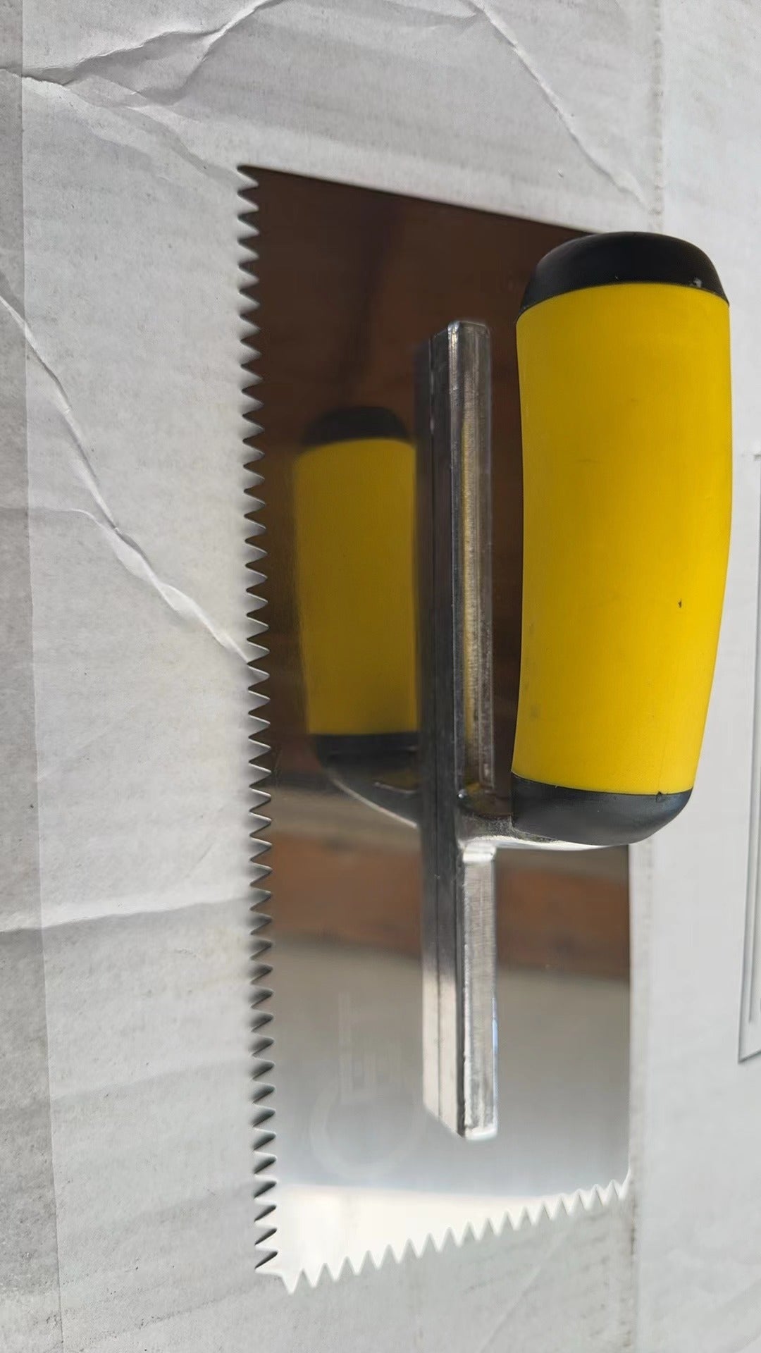 High quality stainless steel V-groove shovel, 28Cm x 11.5 Cm, perfect for buckets, slate, plaster, concrete, curved handles, hig - V.I.P Digital Presence