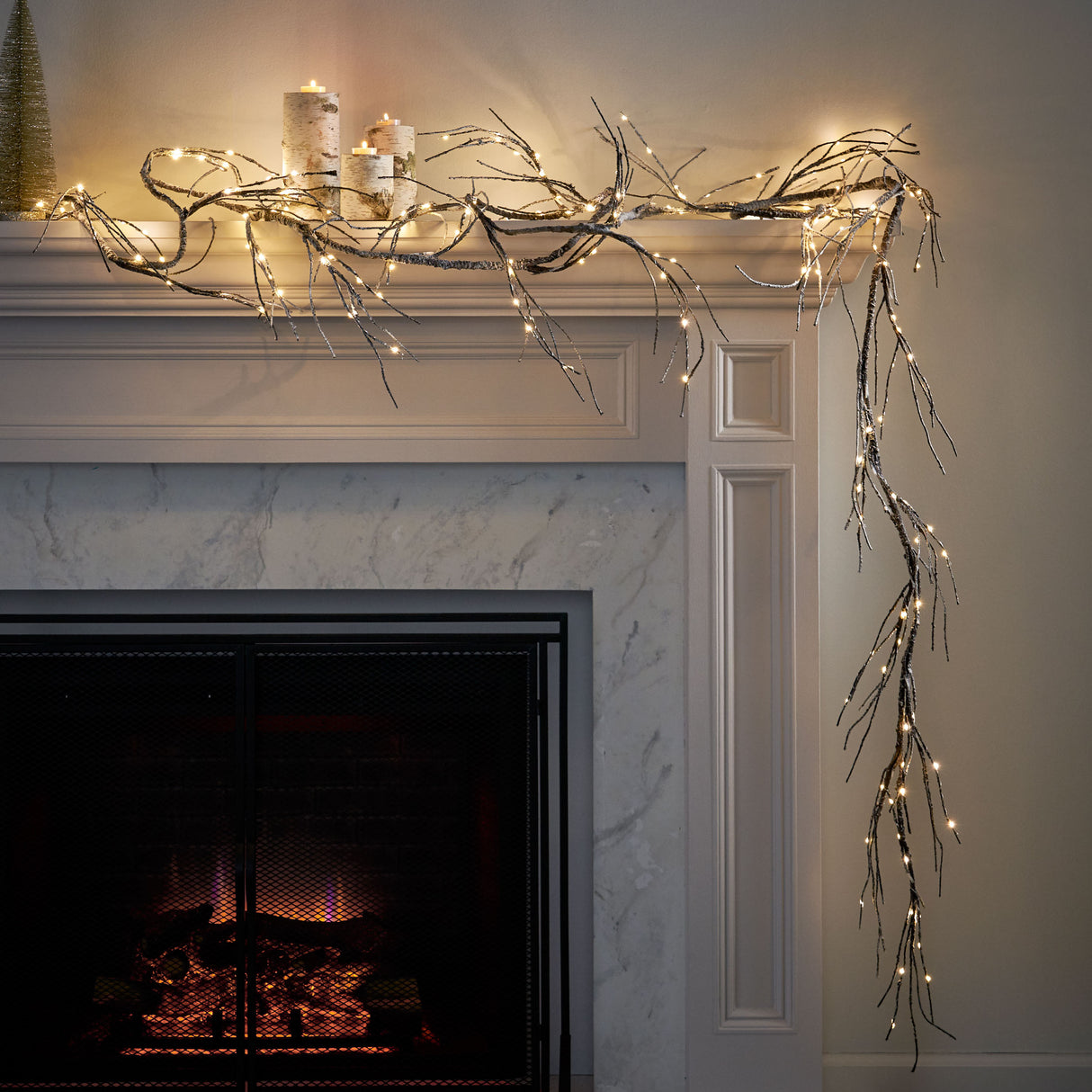 18FT PAPER GARLAND WITH LED LIGHTS - V.I.P Digital Presence