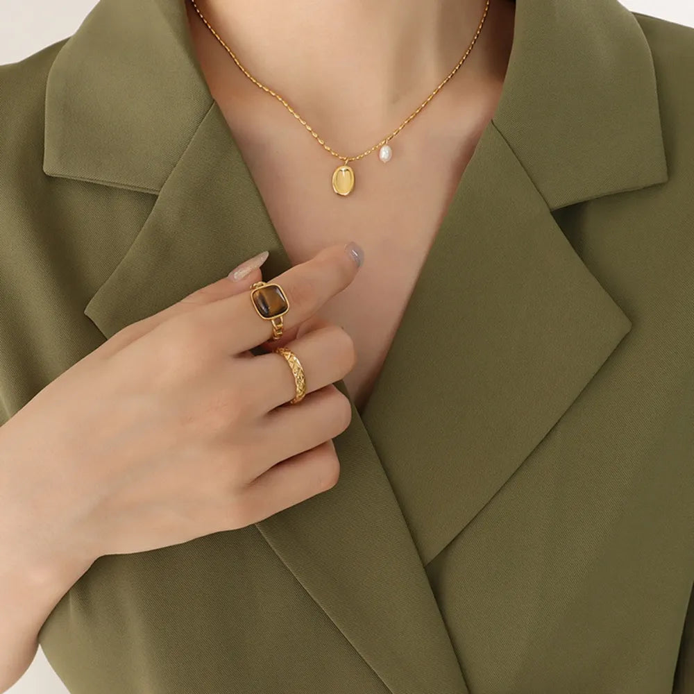 Elliptical brand niche commuting fashion titanium steel necklace women's collarbone chain - V.I.P Digital Presence