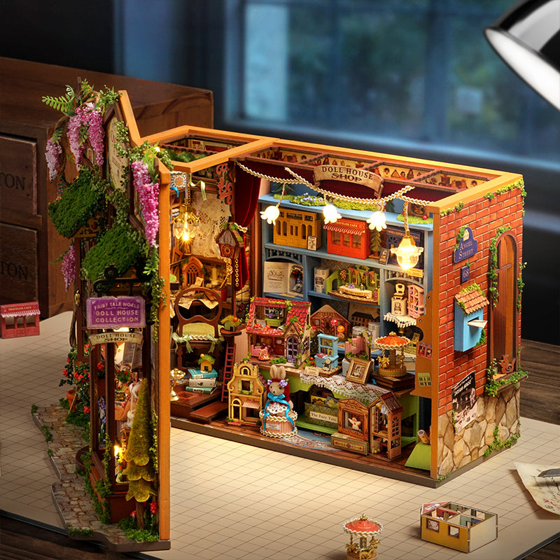DIY wooden fairy-tale Wonderhous: mini bookends, assembleable houses, gifts, home decor - V.I.P Digital Presence
