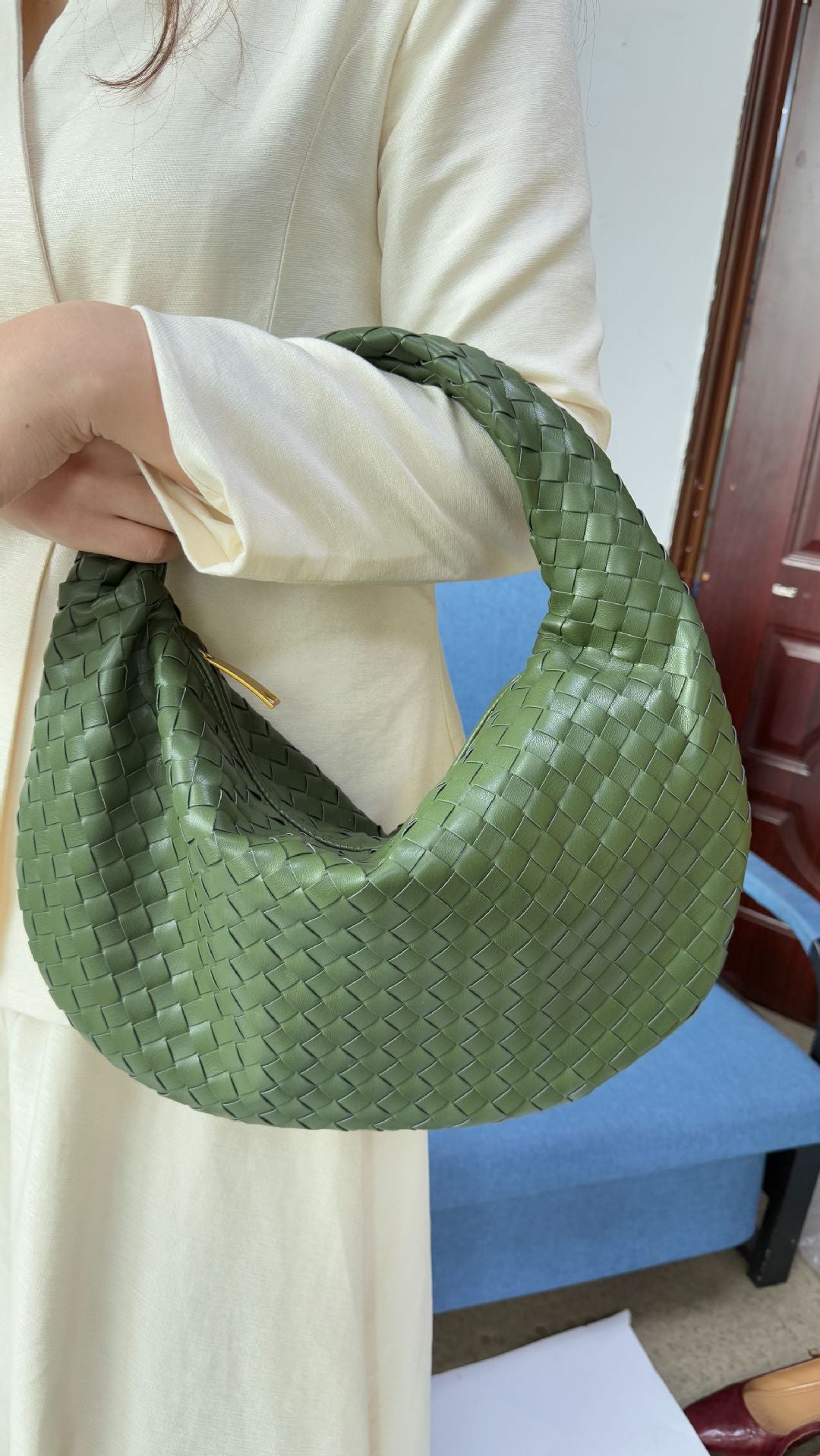 Large size women's woven bag large capacity hand-held armpit bag women's bag - V.I.P Digital Presence