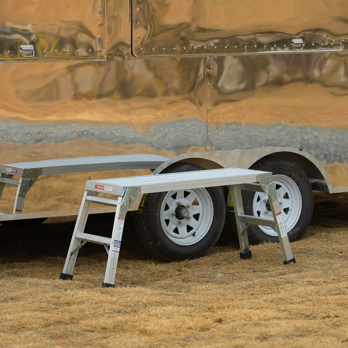 Work Platform Aluminum Portable Bench Folding Ladder ANSI Capacity 225 LBS 40" - V.I.P Digital Presence