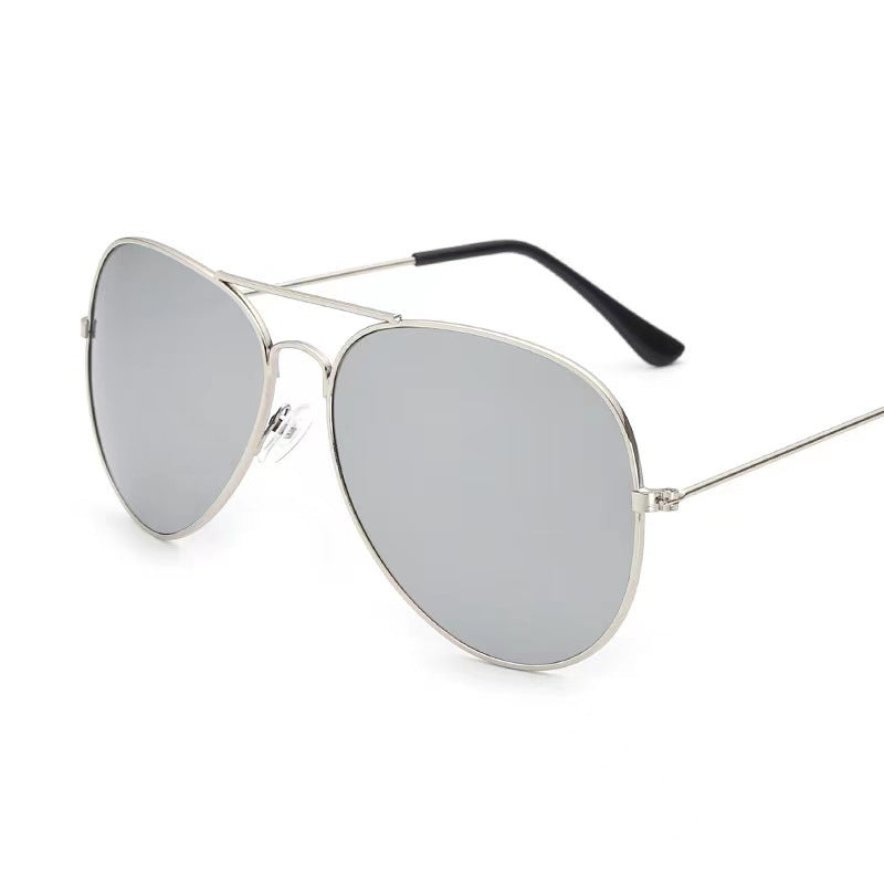 Gafas de sol coloridas Toad Glasses Pilot Hombres y Mujeres Modelos 3025 Gafas de sol reflectantes con película de color