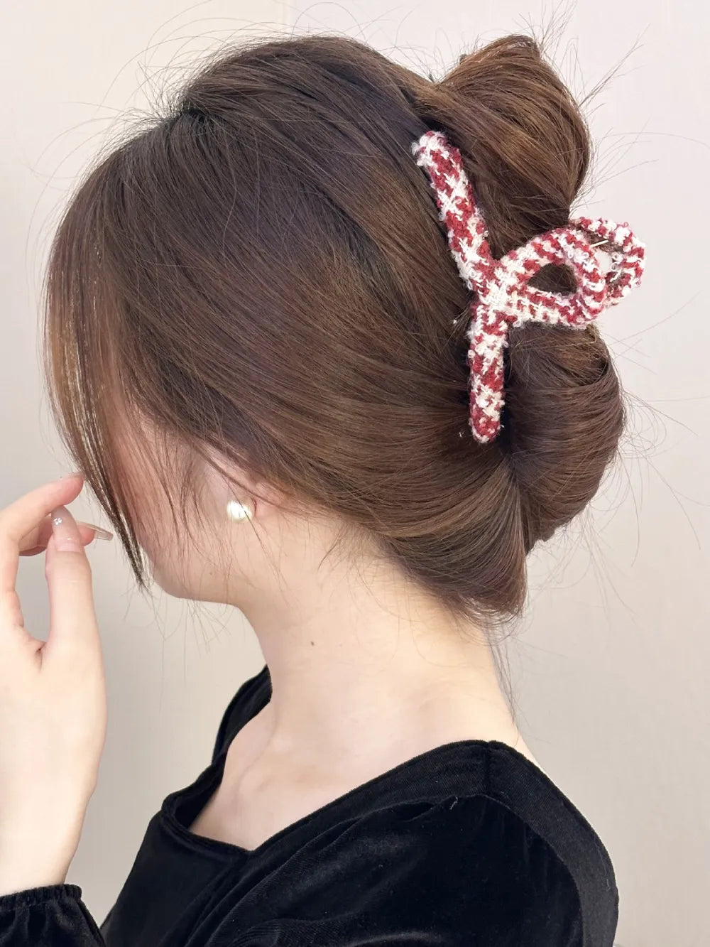 Contrast Hair Claw Clip - V.I.P Digital Presence