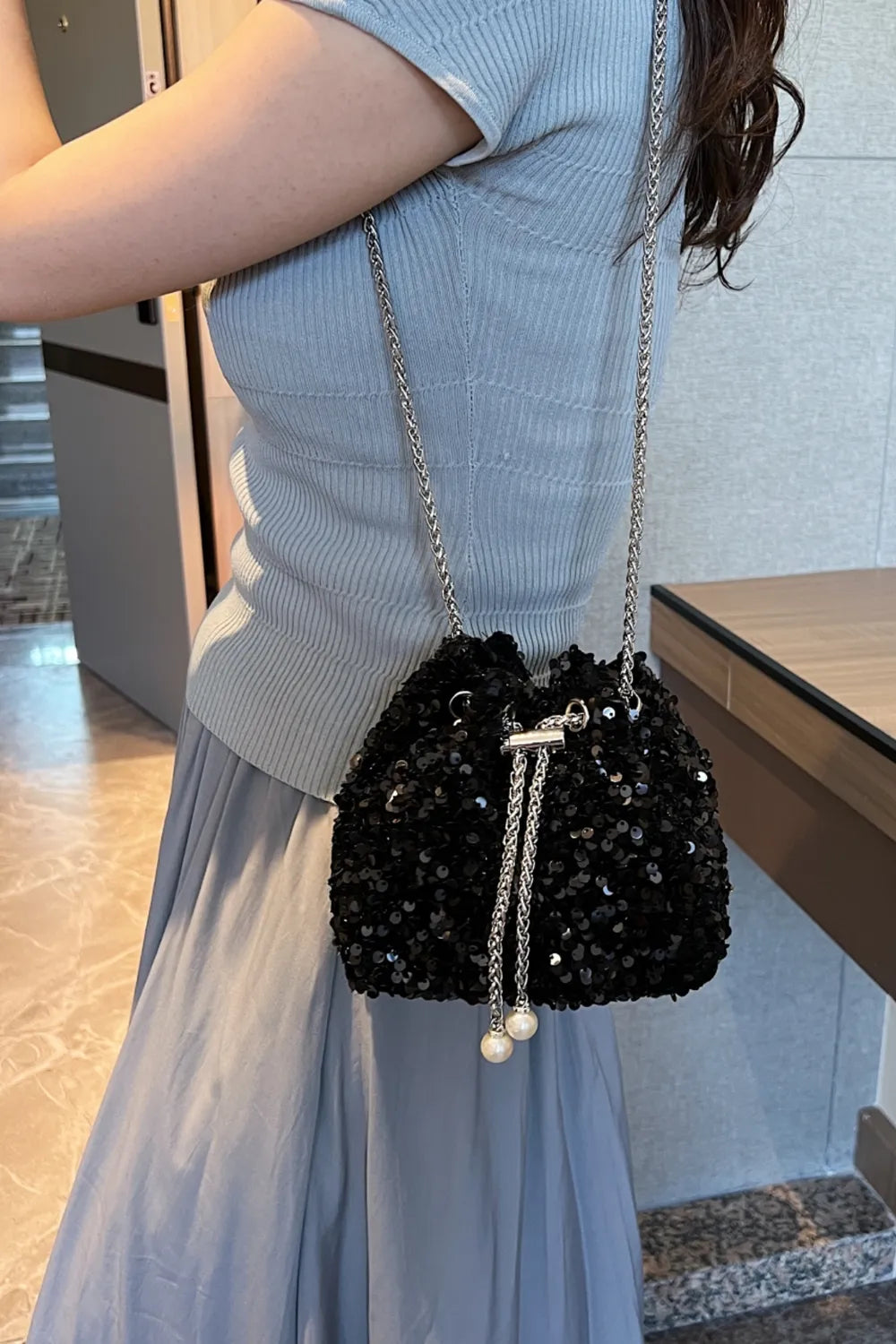 Sequin Chain Drawstring Bucket Bag - V.I.P Digital Presence