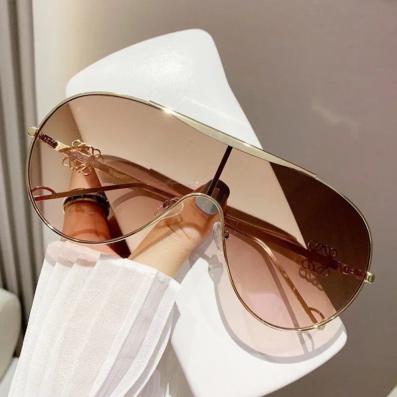 Metal one-piece sunglasses, one-piece large-frame sports goggles, cycling windproof sunglasses, men's and women's advanced sense - V.I.P Digital Presence