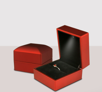" Elegant LED Light Ring Box: Perfect for Engagement & Wedding Gifts - Keep Your Jewelry Safe & Secure! & Secure!" - V.I.P Digital Presence