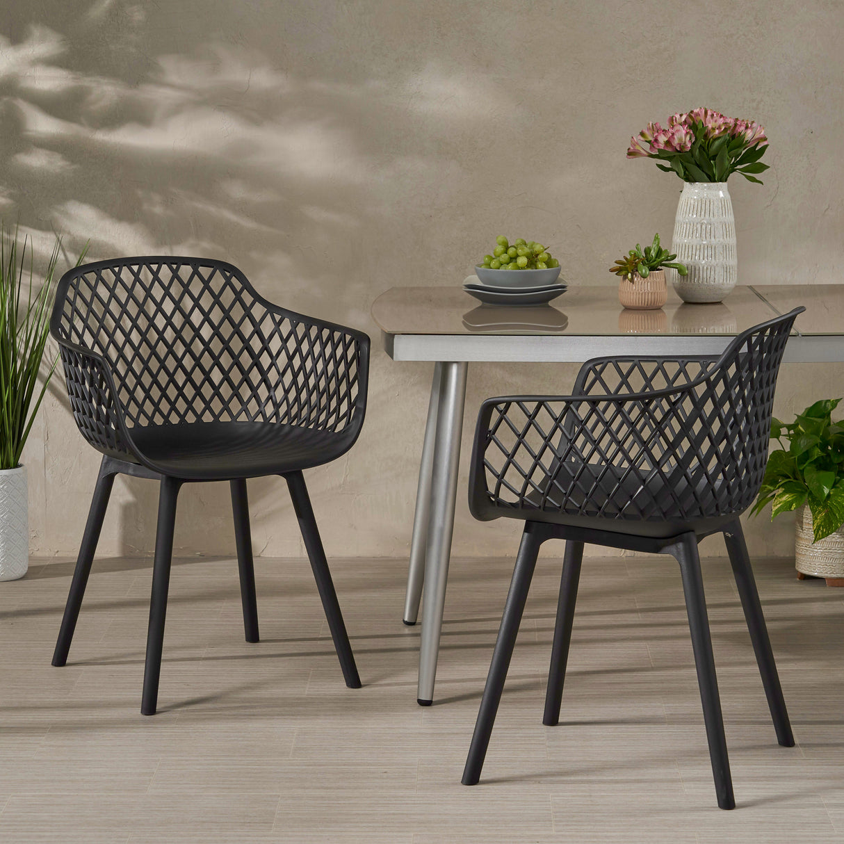 POPPY CHAIR - V.I.P Digital Presence
