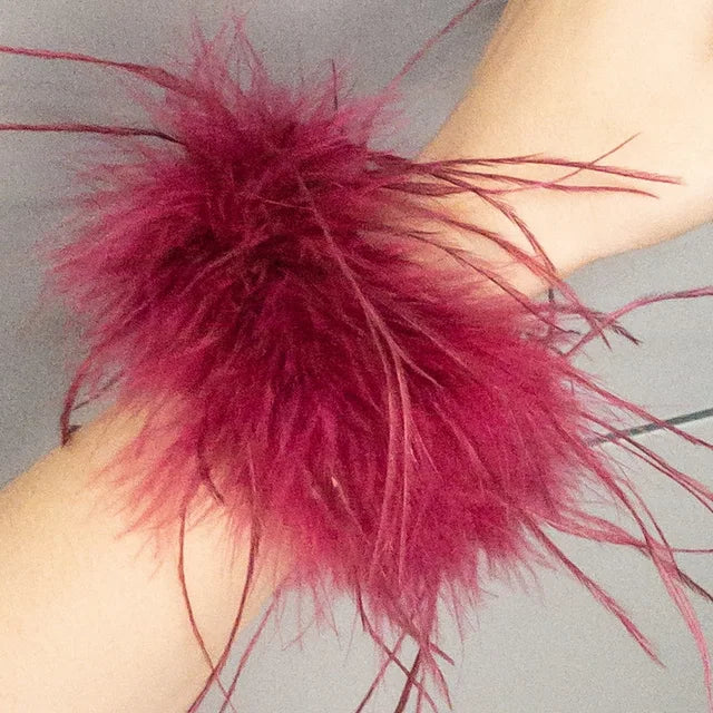 Real Ostrich feather cuff plumes bracelet for women white Cuffs pens Shirt with feathers girls fur cuffs ornament boa plume - V.I.P Digital Presence