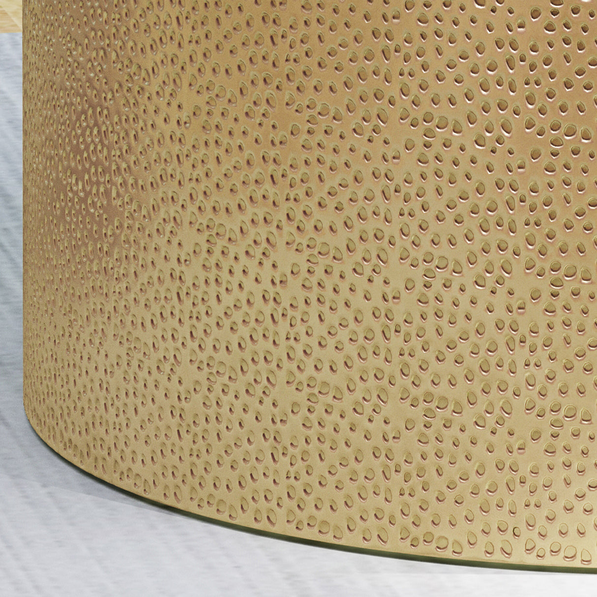 METAL COFFEE TABLE - V.I.P Digital Presence