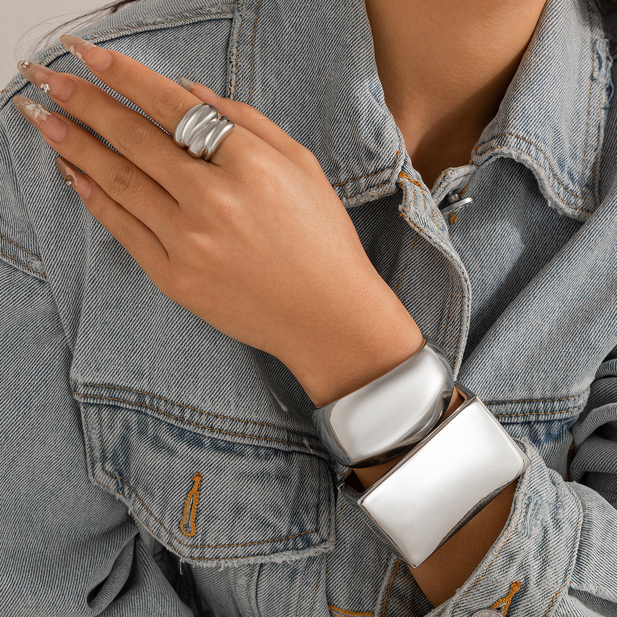 Retro personalized metal square mirror bracelet with frosted curve bracelet - V.I.P Digital Presence