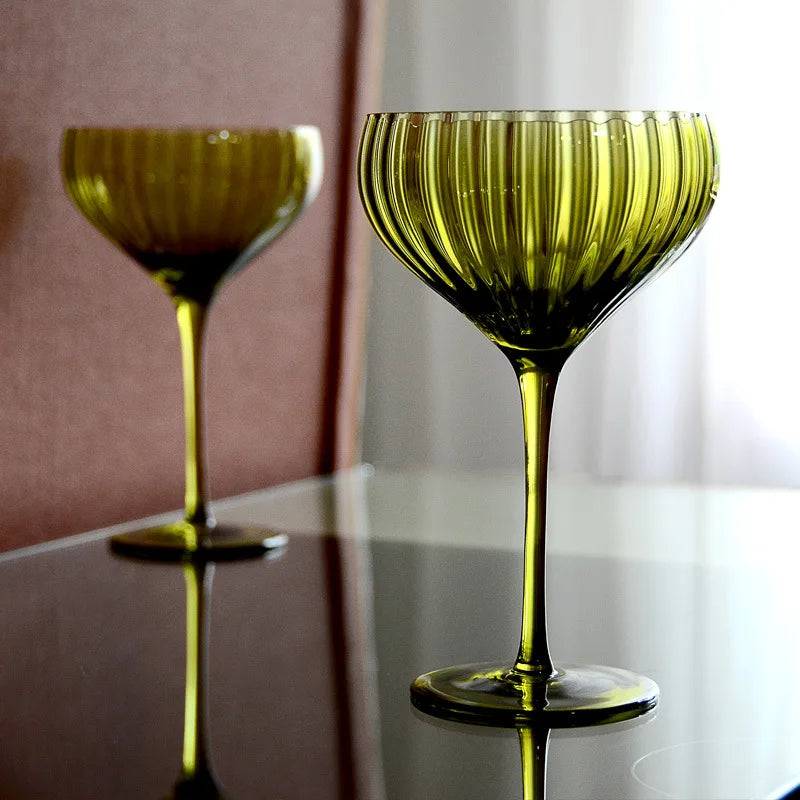 4/2/1Pcs Creative French Medieval Red Wine Glass Hand Blown Margarita Cocktail Goblet Glass Cup Dense Edges Vintage Flower Bloom - V.I.P Digital Presence