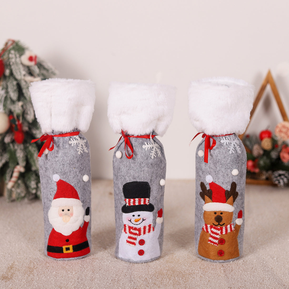 Christmas supplies red wine bottle covers elderly snowmen elk red wine bags household items - V.I.P Digital Presence