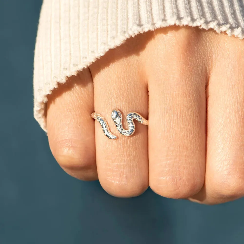 925 Sterling Silver Snake Ring - V.I.P Digital Presence