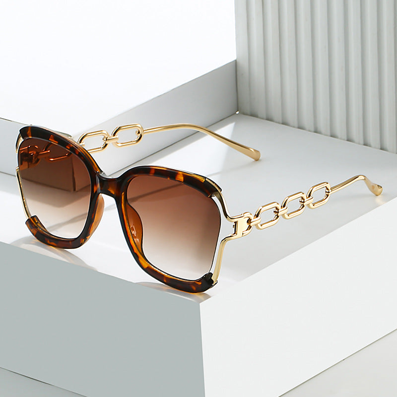 Chains Sunglasses European and American Street Photography Fashion Trend Metal Hollow Brushed Glasses UV400 - V.I.P Digital Presence