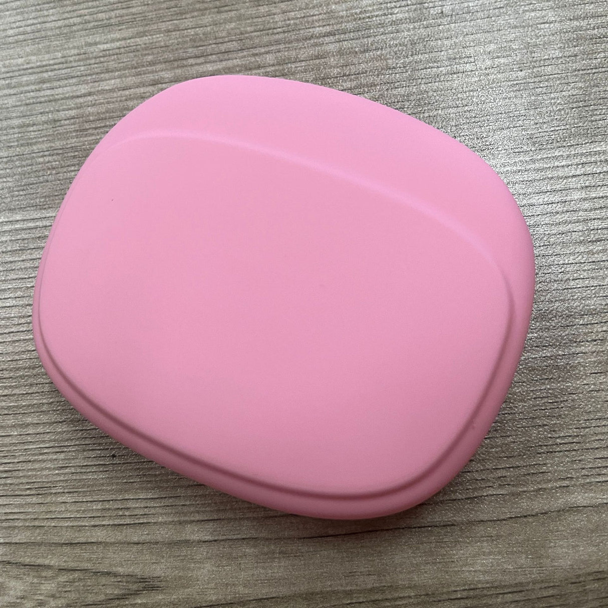 Silicone earphone cable bag Data cable storage case Silicone storage bag Silicone earphone bag - V.I.P Digital Presence